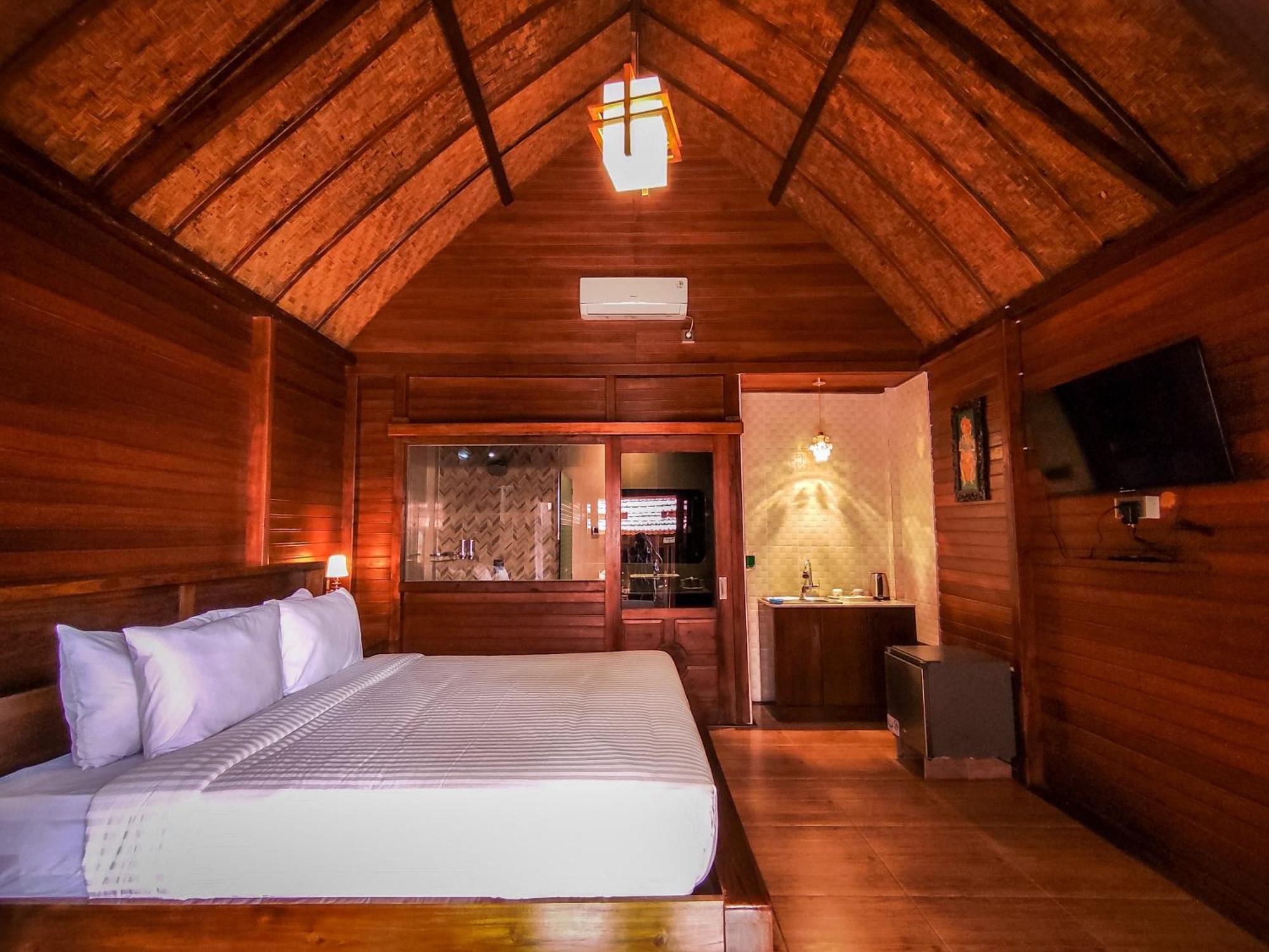 Uli Wood Villa, Jimbaran Bali - Near Gwk Zewnętrze zdjęcie