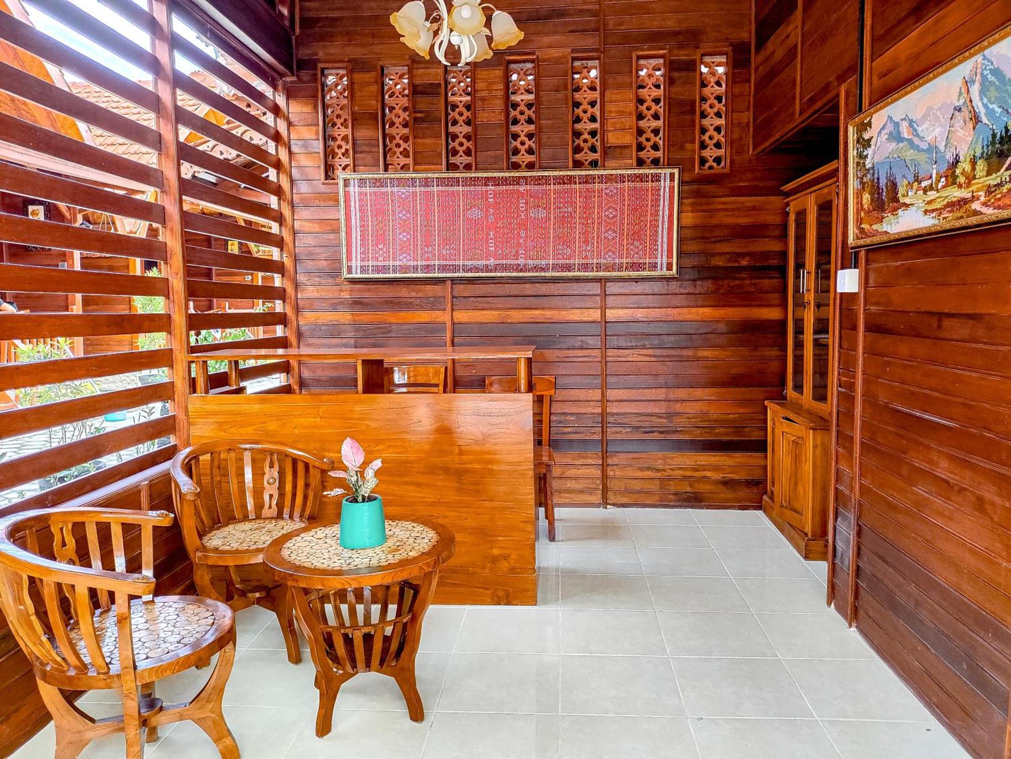 Uli Wood Villa, Jimbaran Bali - Near Gwk Zewnętrze zdjęcie