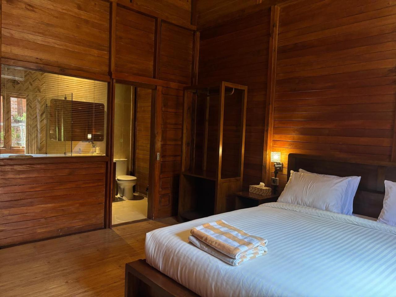 Uli Wood Villa, Jimbaran Bali - Near Gwk Zewnętrze zdjęcie